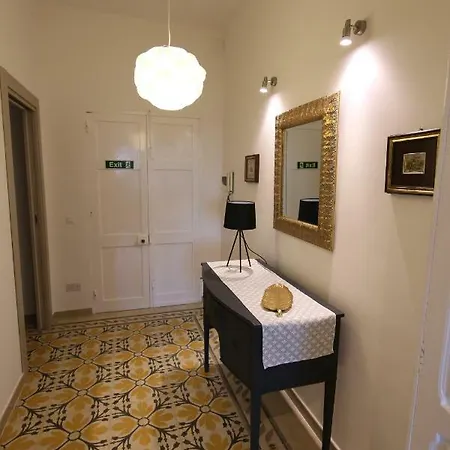 Harbour View Apartment *