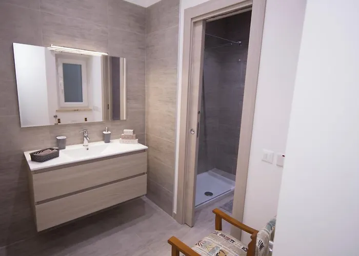 Harbour View Apartment *