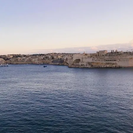 Apartment Harbour View